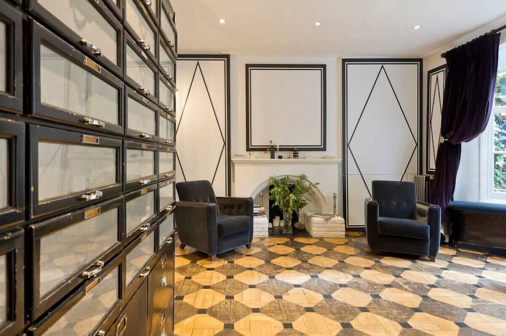Stylish 5 Bed House in St. John's Wood/maida Vale