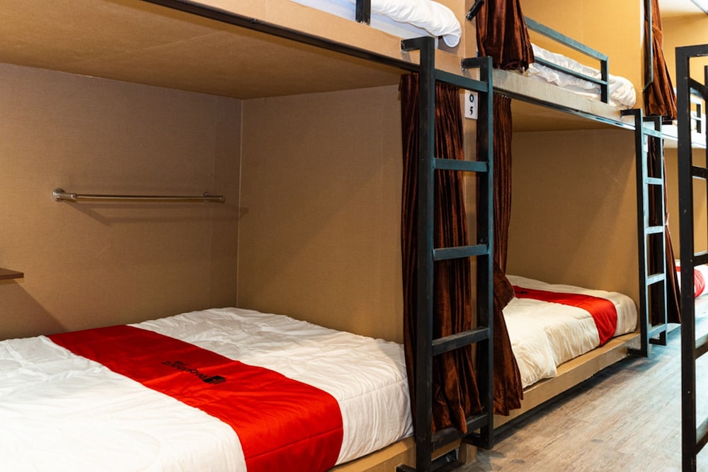 RedDoorz Hostel @ DI Panjaitan Simpang Lima view 3