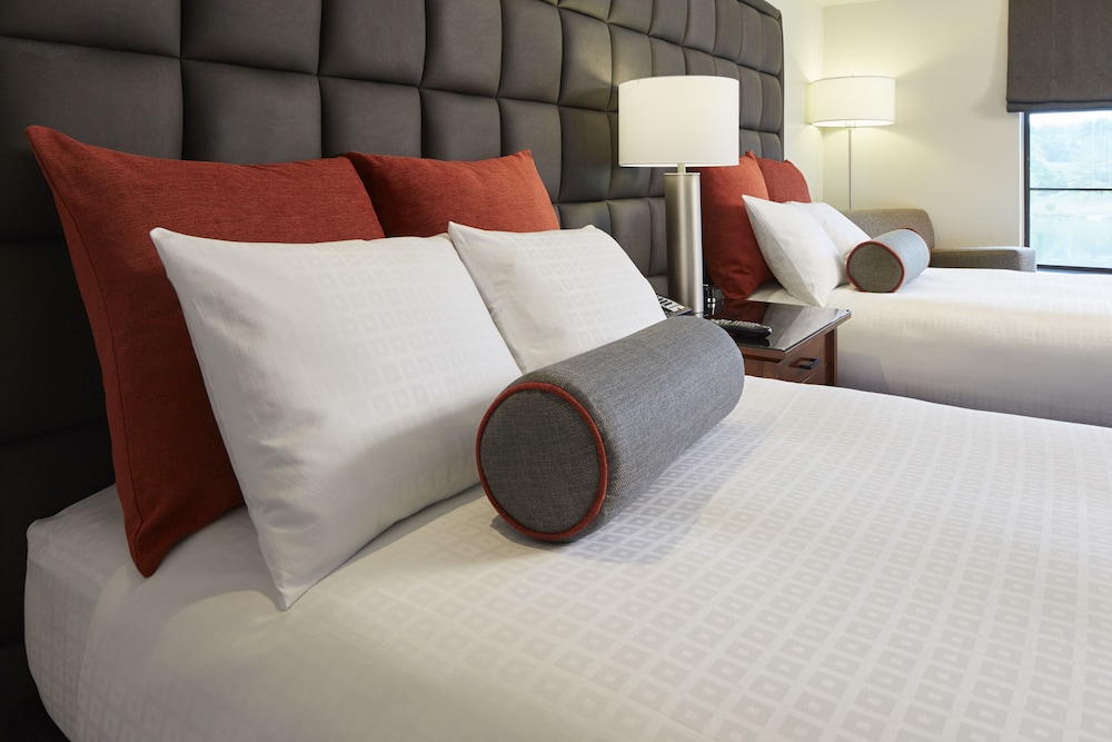 Inn On Woodlake
