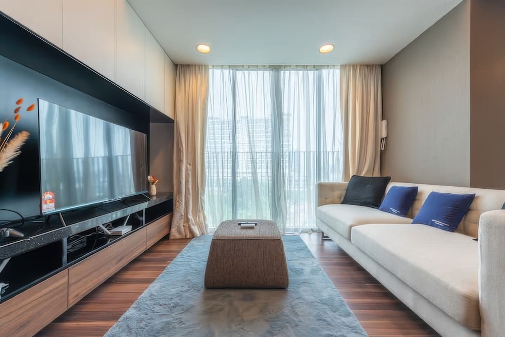 VERVE Suites KL South Apartments & Condo