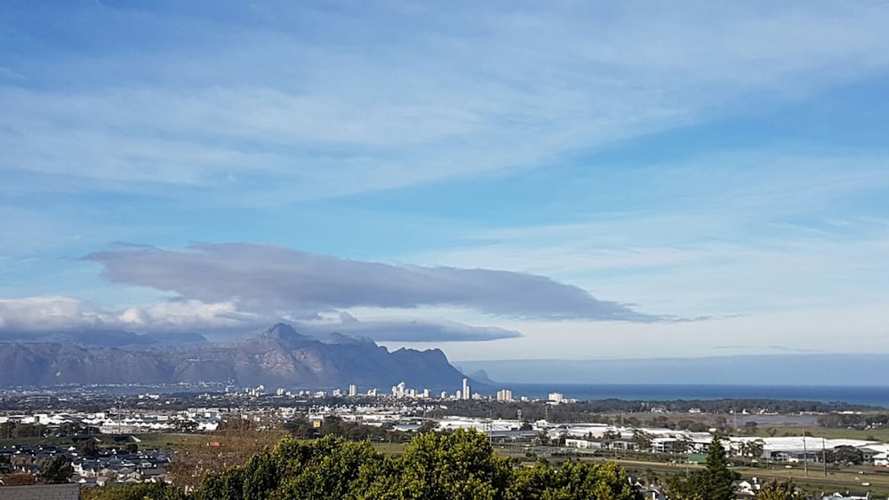 Bay View Guest House Somerset West
