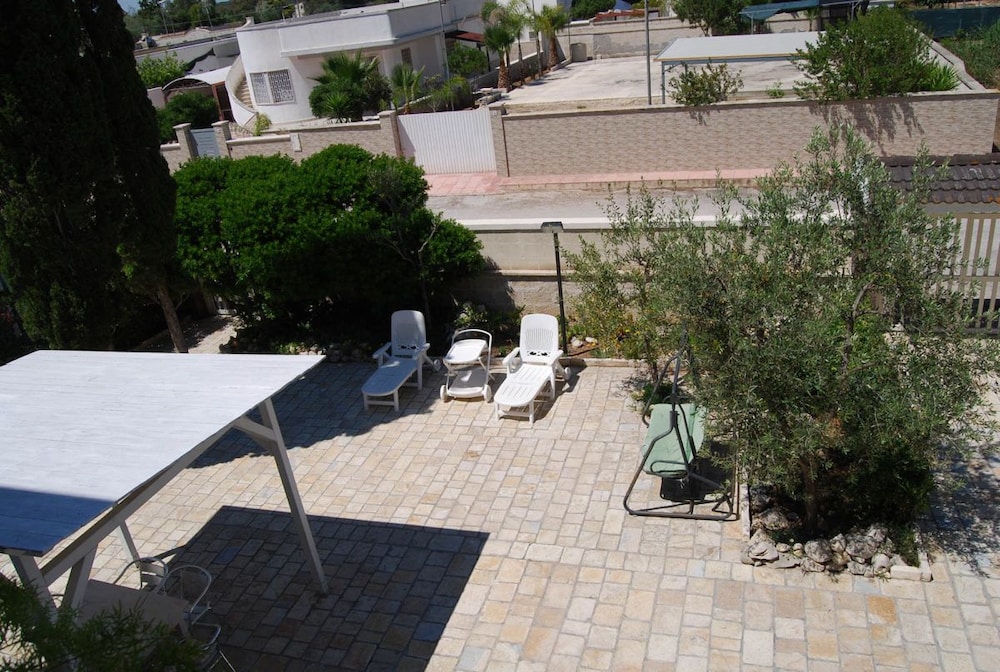 Photo 48