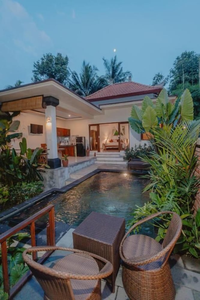 Tegal Harum Villas