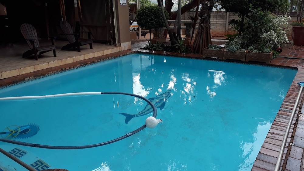 Sunset Ridge Guesthouse