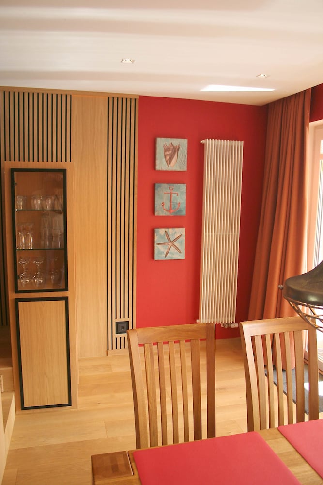 ney.land apartments