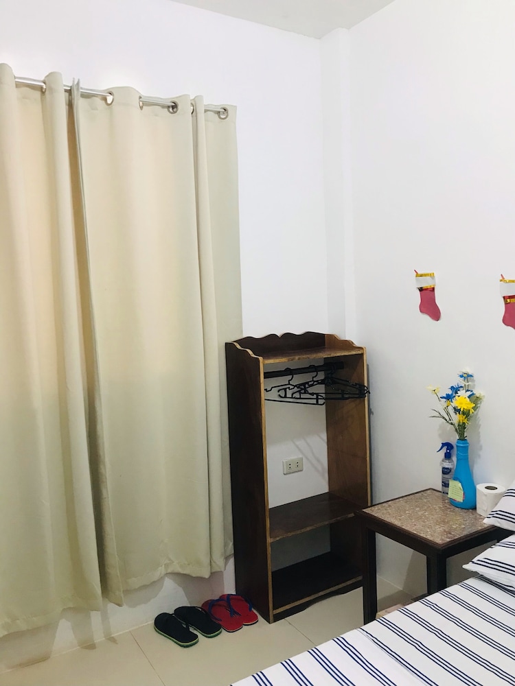Queens Room Rental view 5