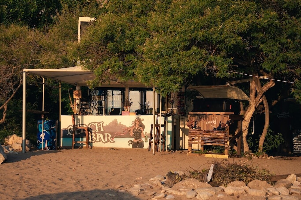 Butterfly Valley Beach Glamping Yiyecek A.Ş. - Image 31