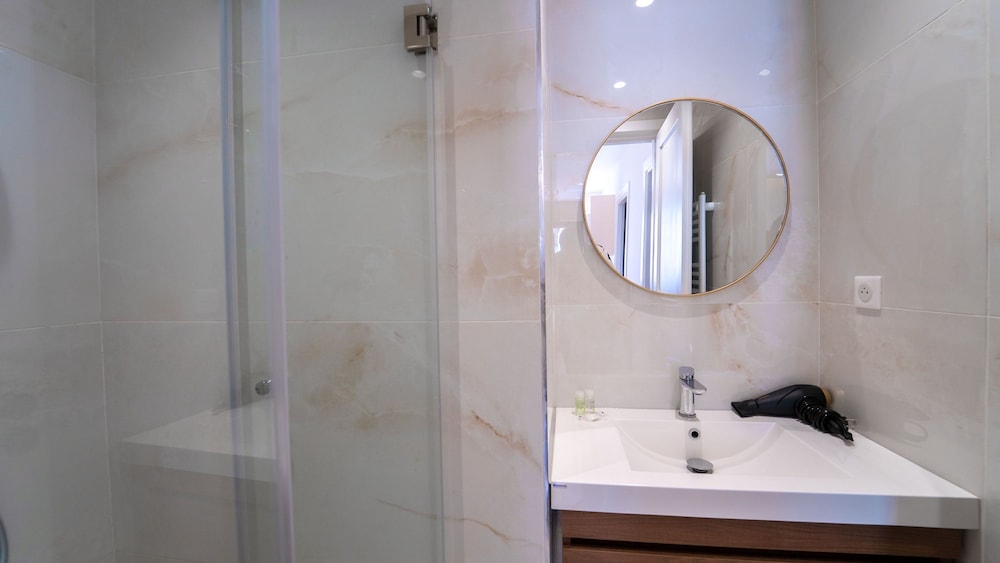 Villa Malaga Luxury for 10 in Central Marsa