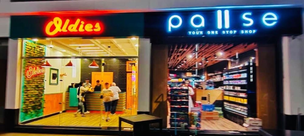 Photo 93
