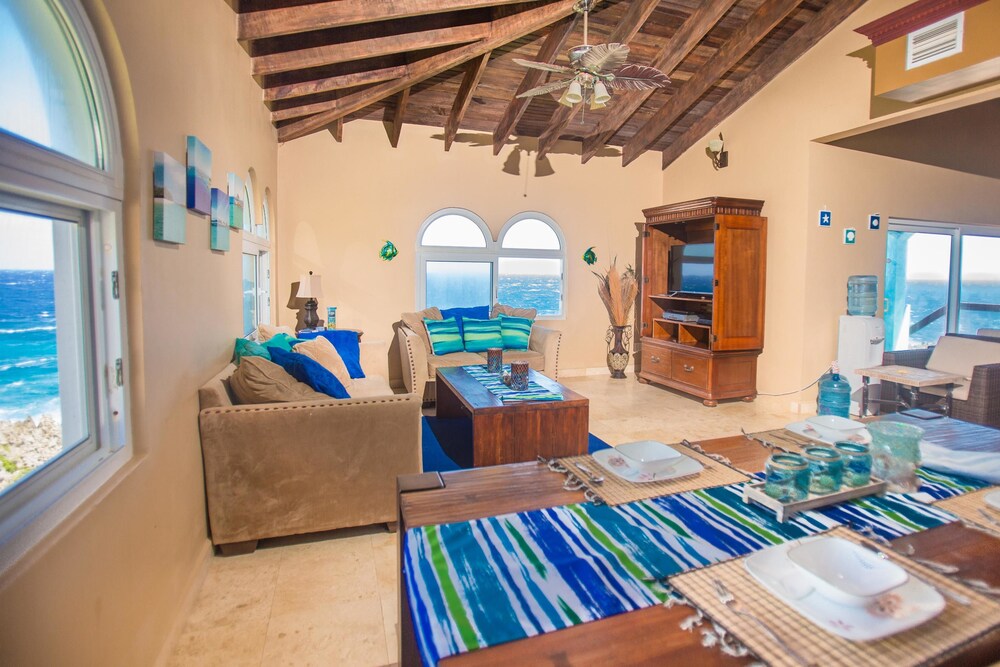 Coral View
