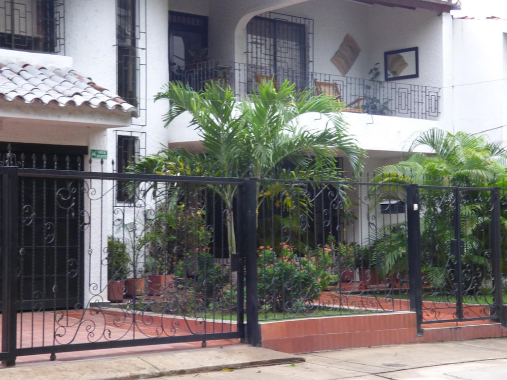 Hotel Mizare I