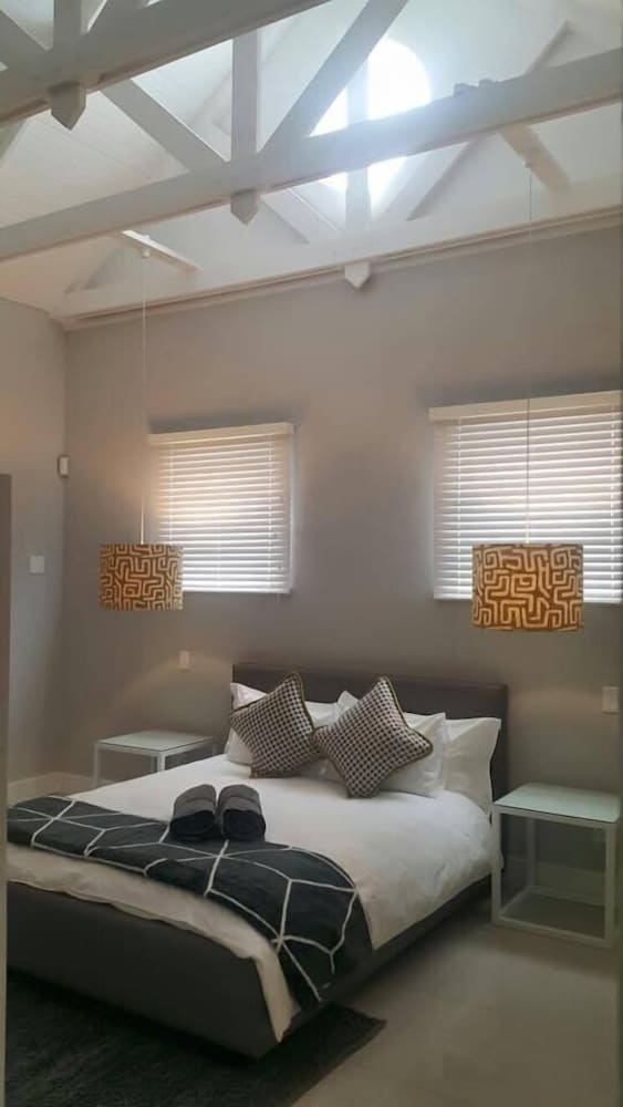 The Cube Executive Apartments