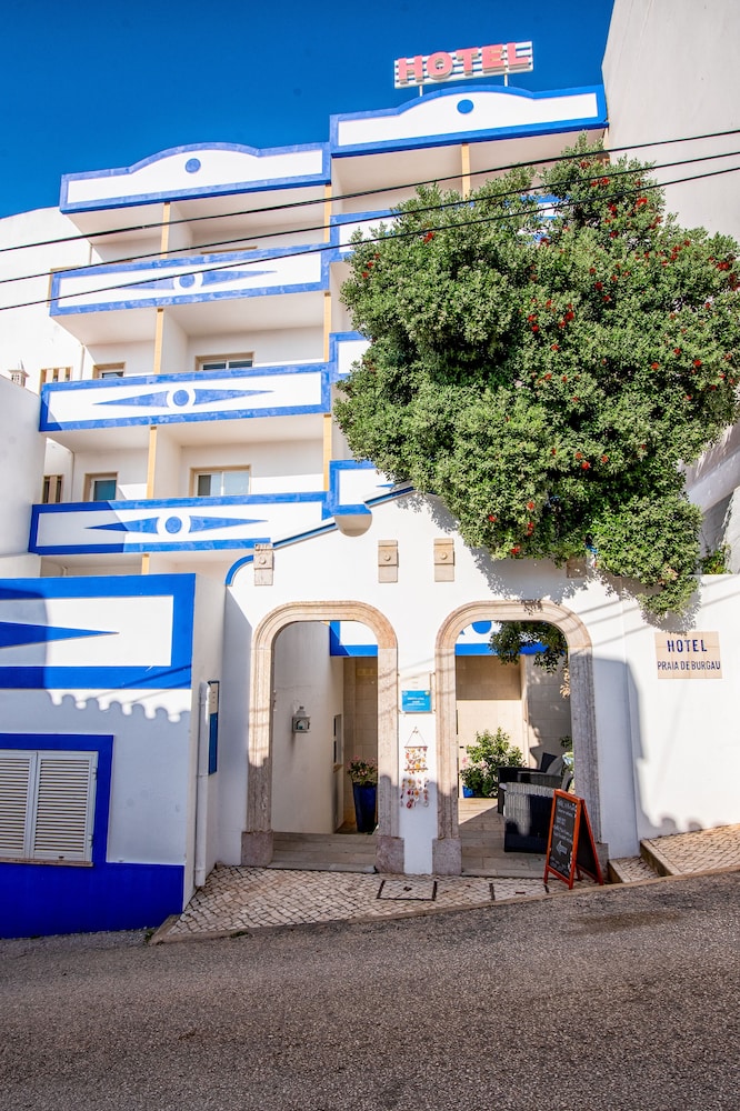 Hotel Praia do Burgau - Turismo de Natureza - Image 1