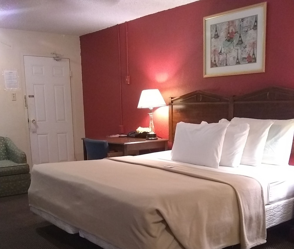 Hico Hills Inn - Property Image 7