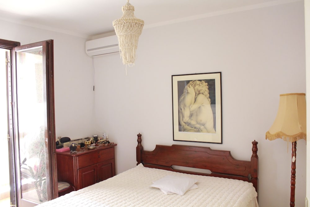 Family Holiday Home view 3