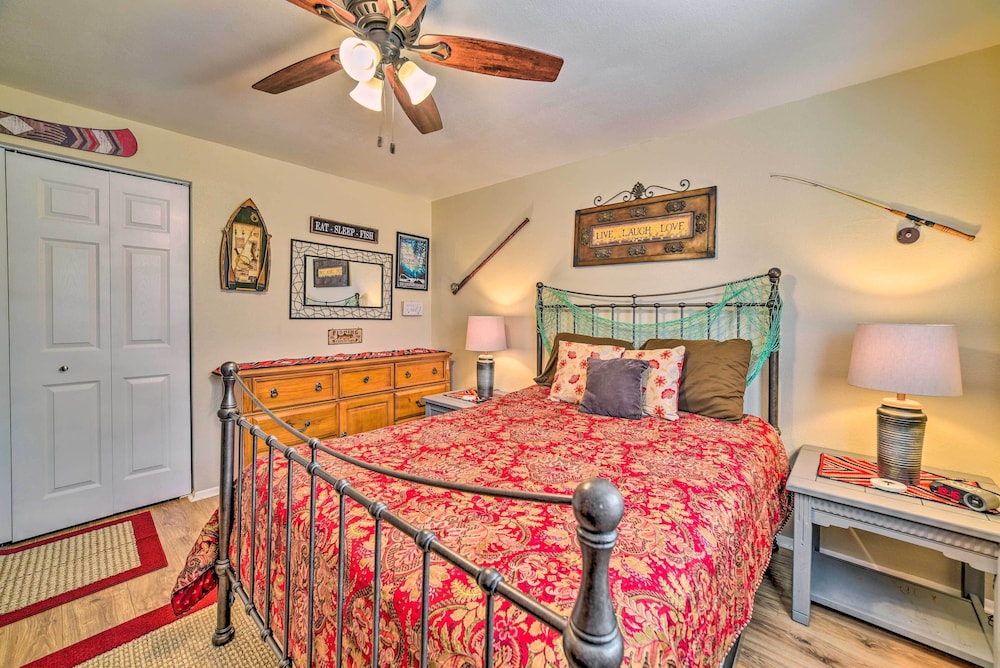 Page Vacations - Vibrant Paradise in Page  1 Mi to Canyon Tours! - Property Image 2