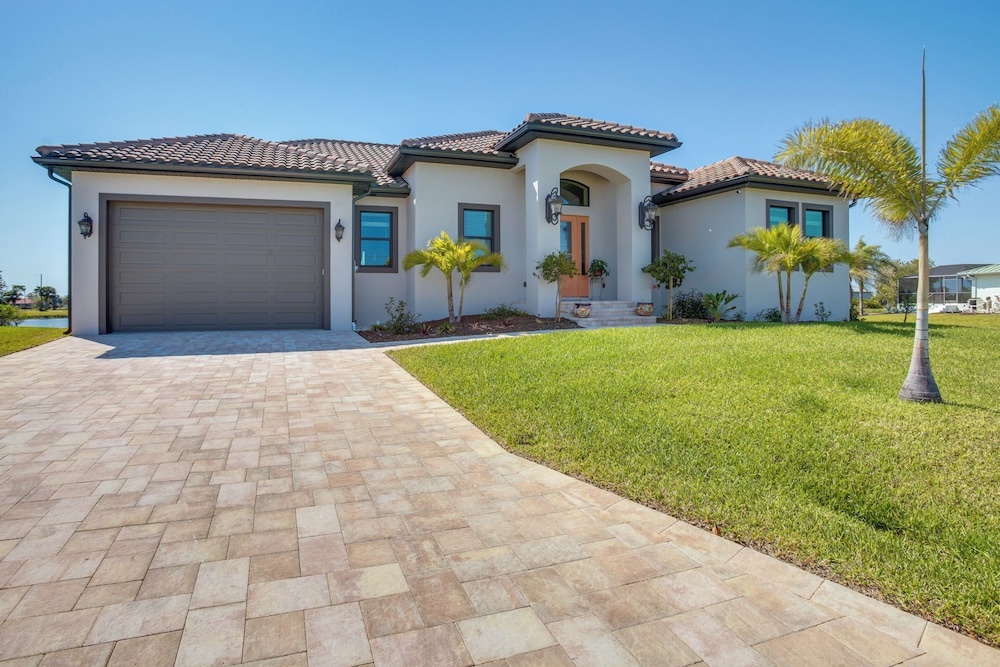Home w/ Private Pool & Lake Views in Punta Gorda!