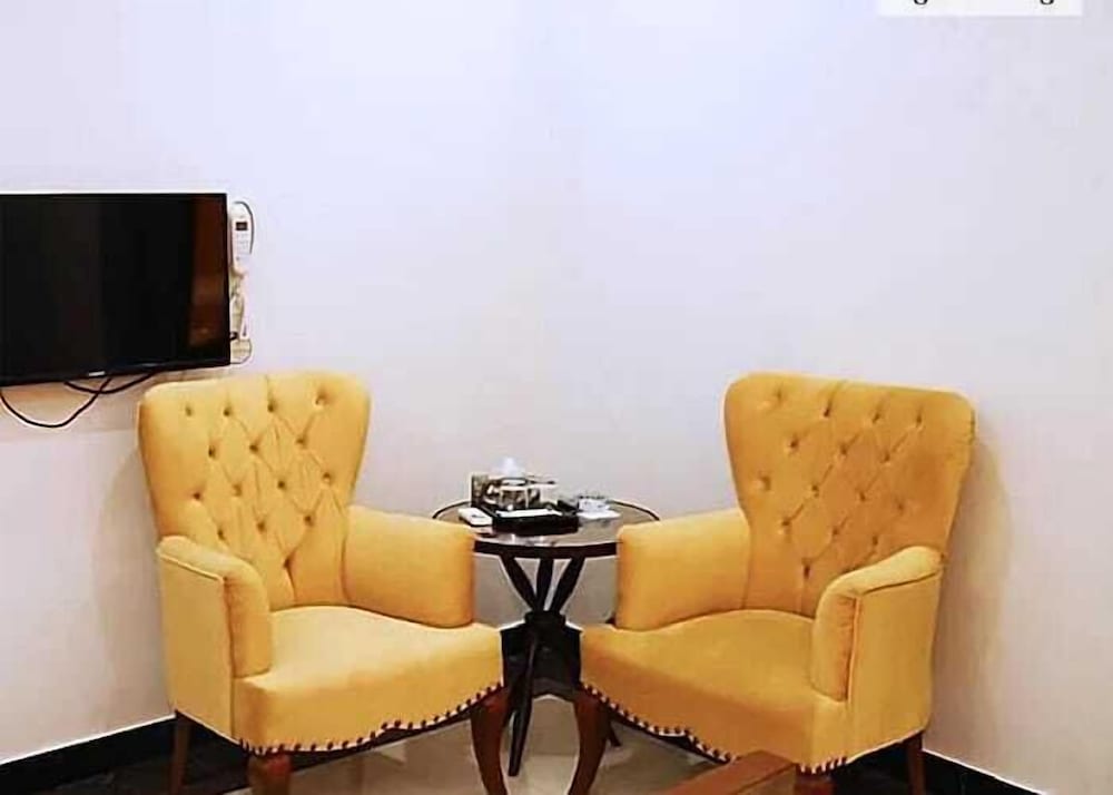 Executive Grand Royal