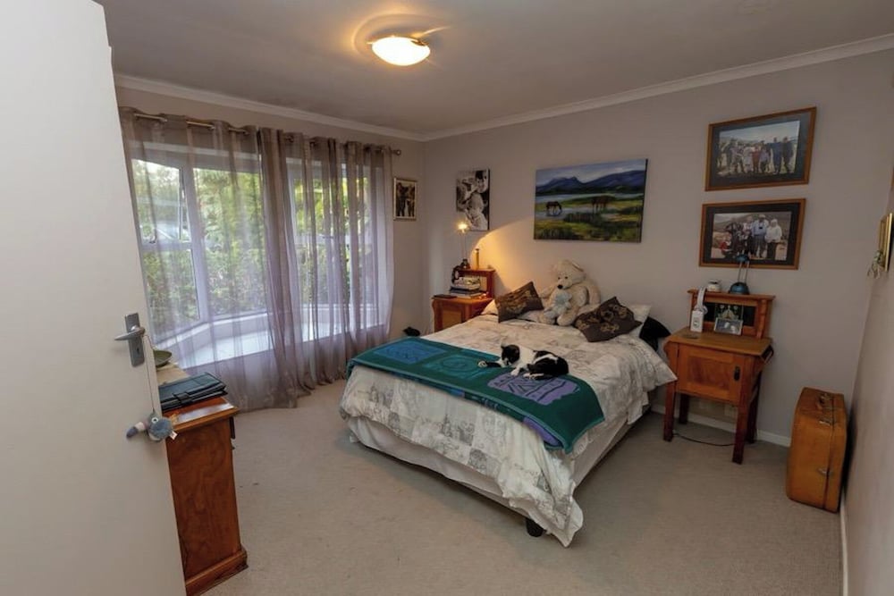 3 Bedroom Part House in the Scenic Durbanville Wine Lands Area, Holiday Facility