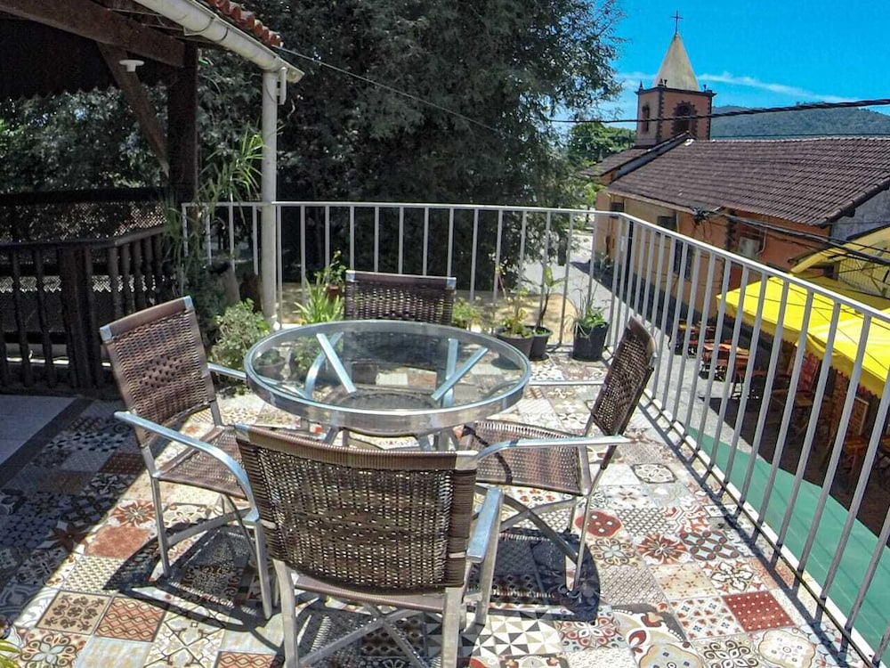 Hotel Pousada e Hostel La Pionera - Image 1