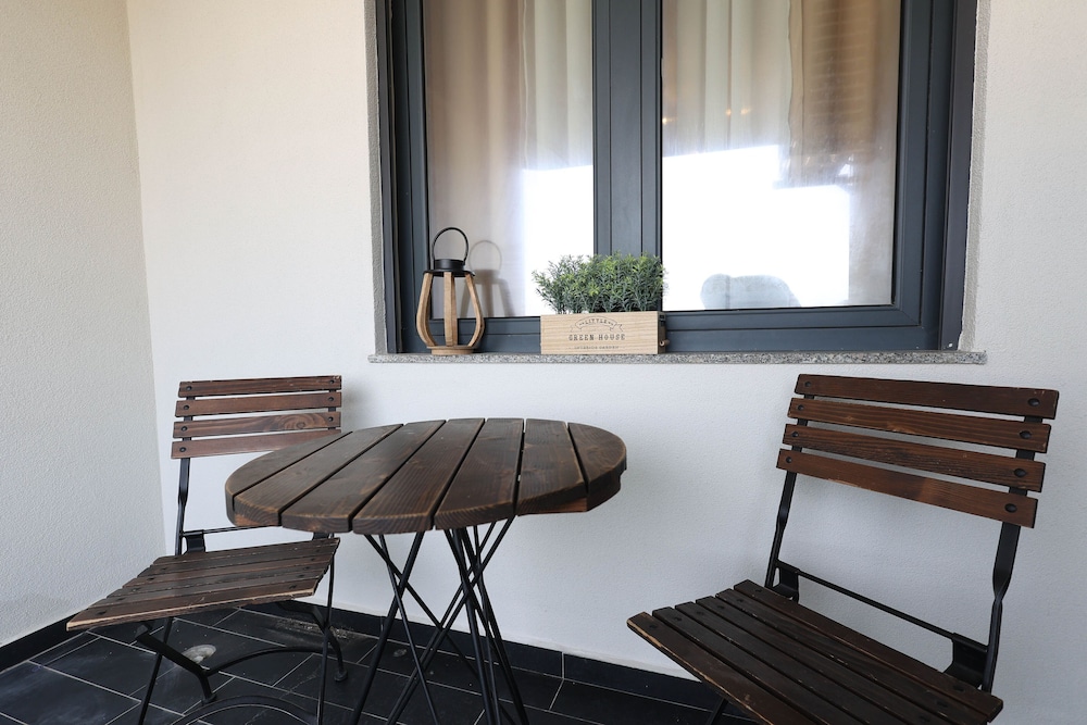 Grandstay Apartments 117