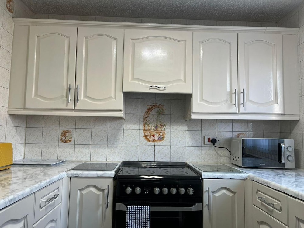 Edgbaston Birmingham Apartment