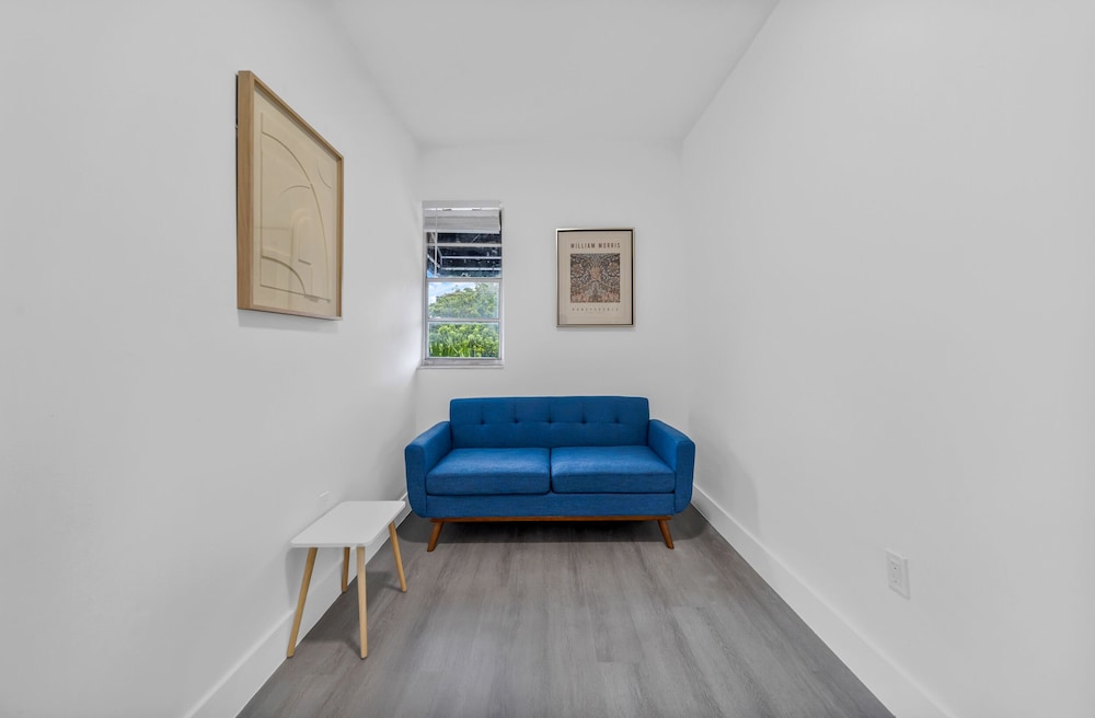 Historic 2 Bedroom Retreat