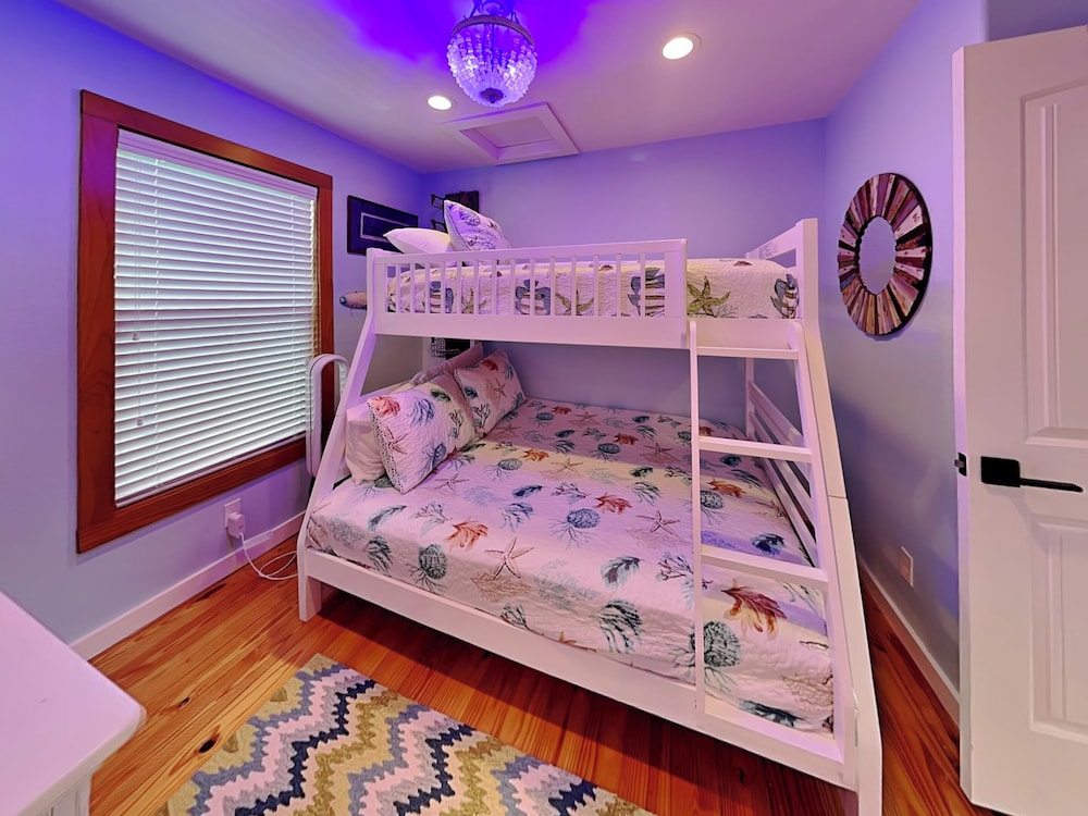 Beach-Inn by Silver Sands Vacation Rentals