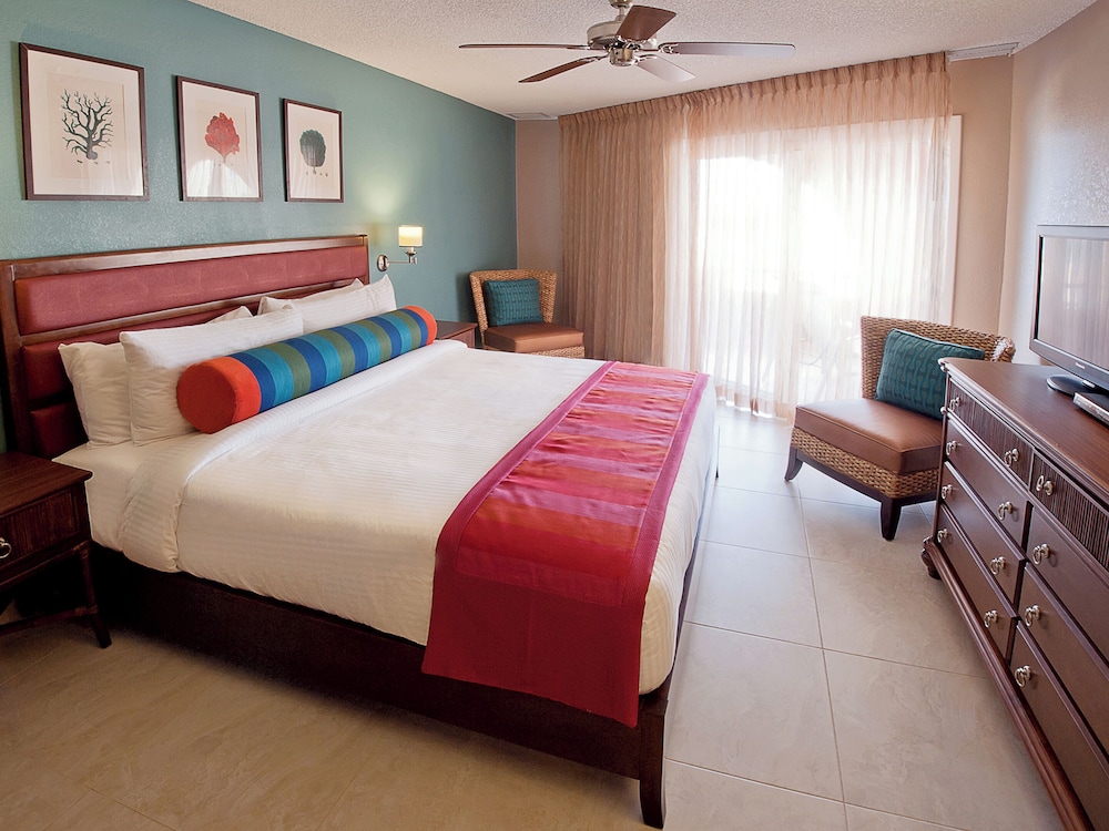 Simpson Bay Resort Marina & Spa 22