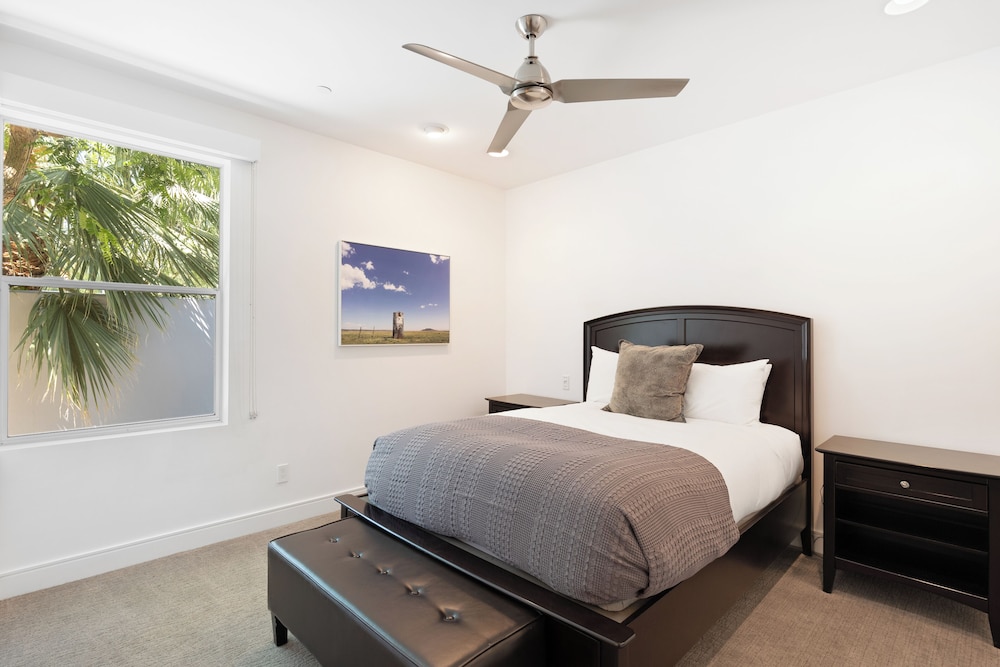 The Polo Villas by AvantStay – Modern Oasis Near Empire Polo Club