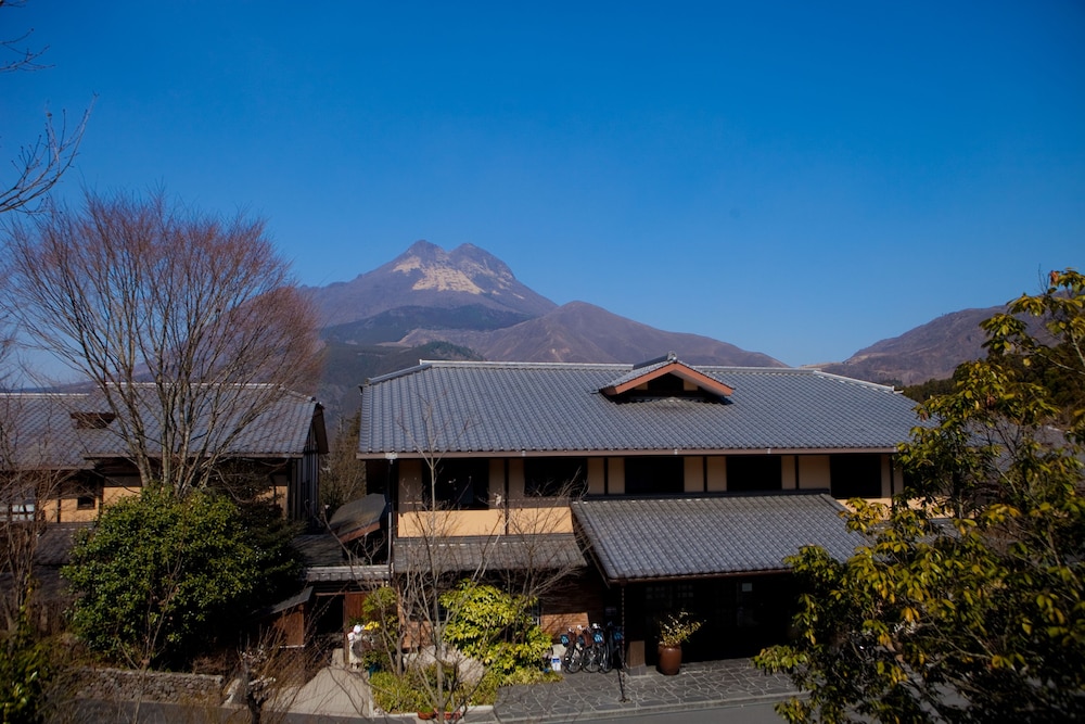 Yufunogo Saigakukan