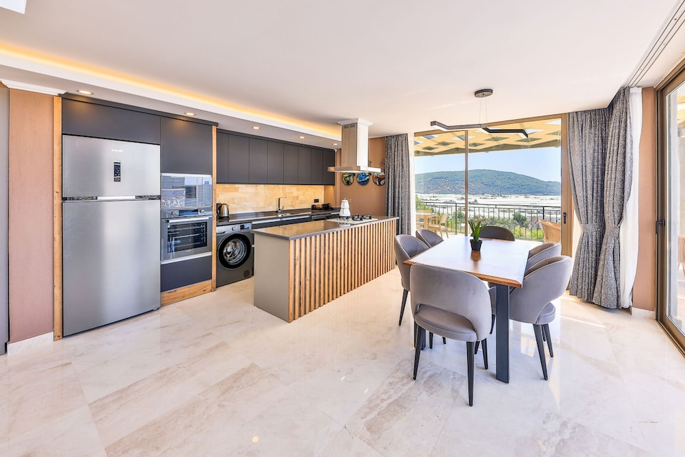 Villa Etoo in Ye ilk y Mahallesi