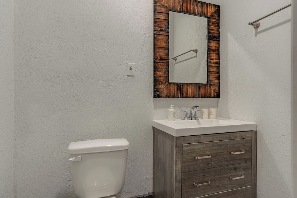 Movie Room & Fenced Yard: San Antonio Family Home