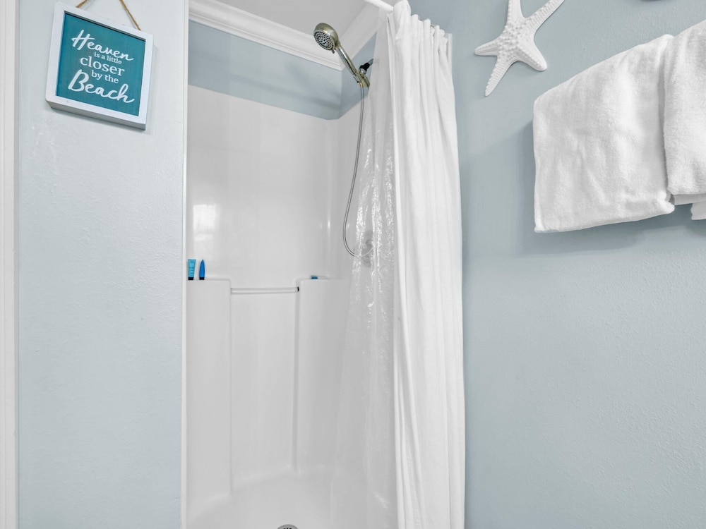 Beachside Villas 214