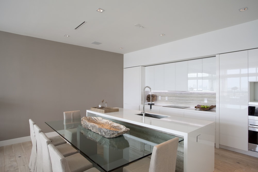 The Retreat Collection at 1 Hotel & Homes South Beach - Image 5