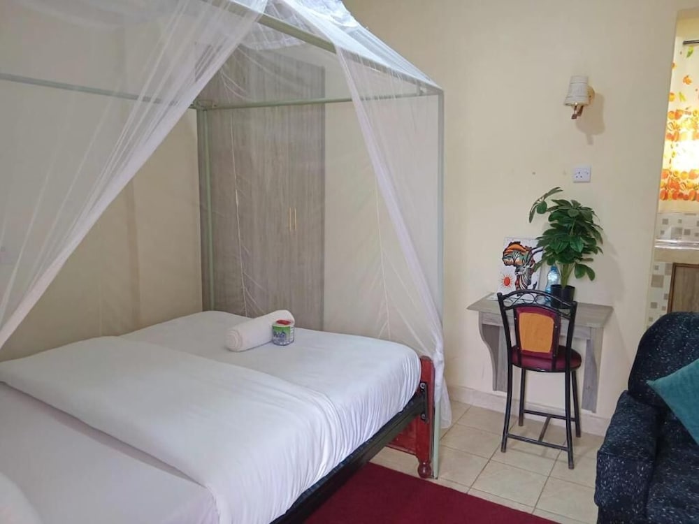 Lux Suites Villa De Leo Studios Bungoma