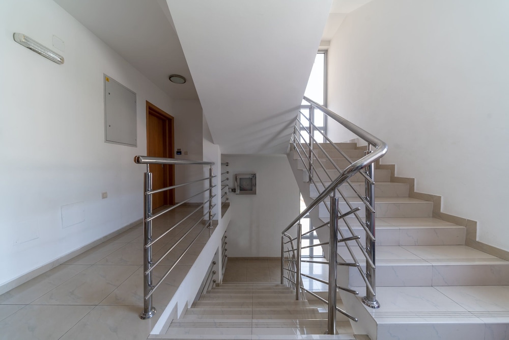 SMS Apartments