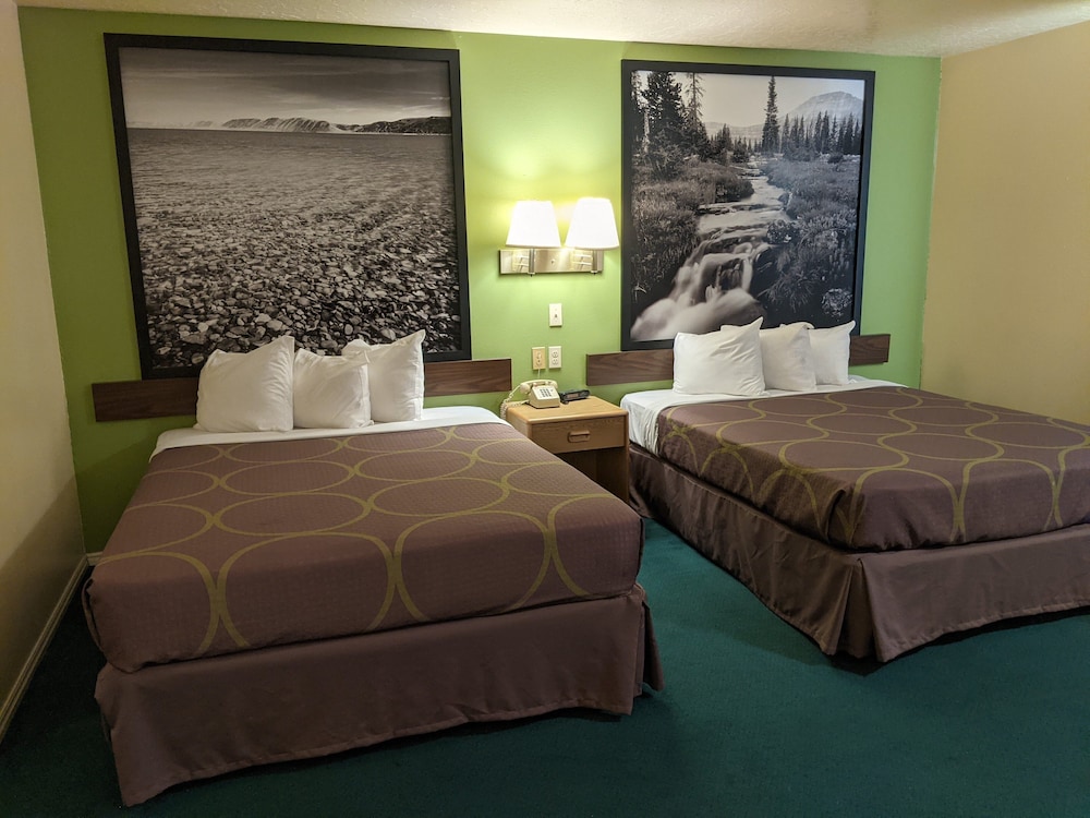 Horizon Hotel, Bilde 49