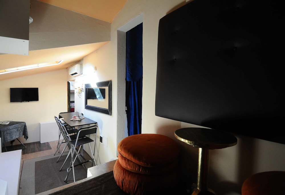 Residenza Aria della Ripa - Apartments & Suites