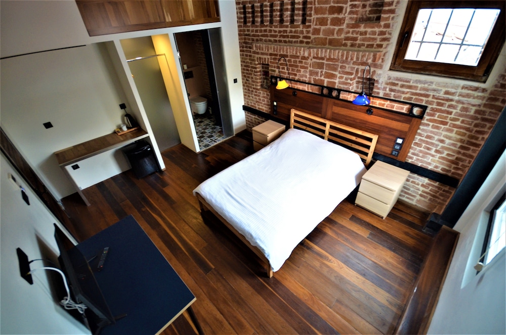 Unver Galata Apart - Image 25