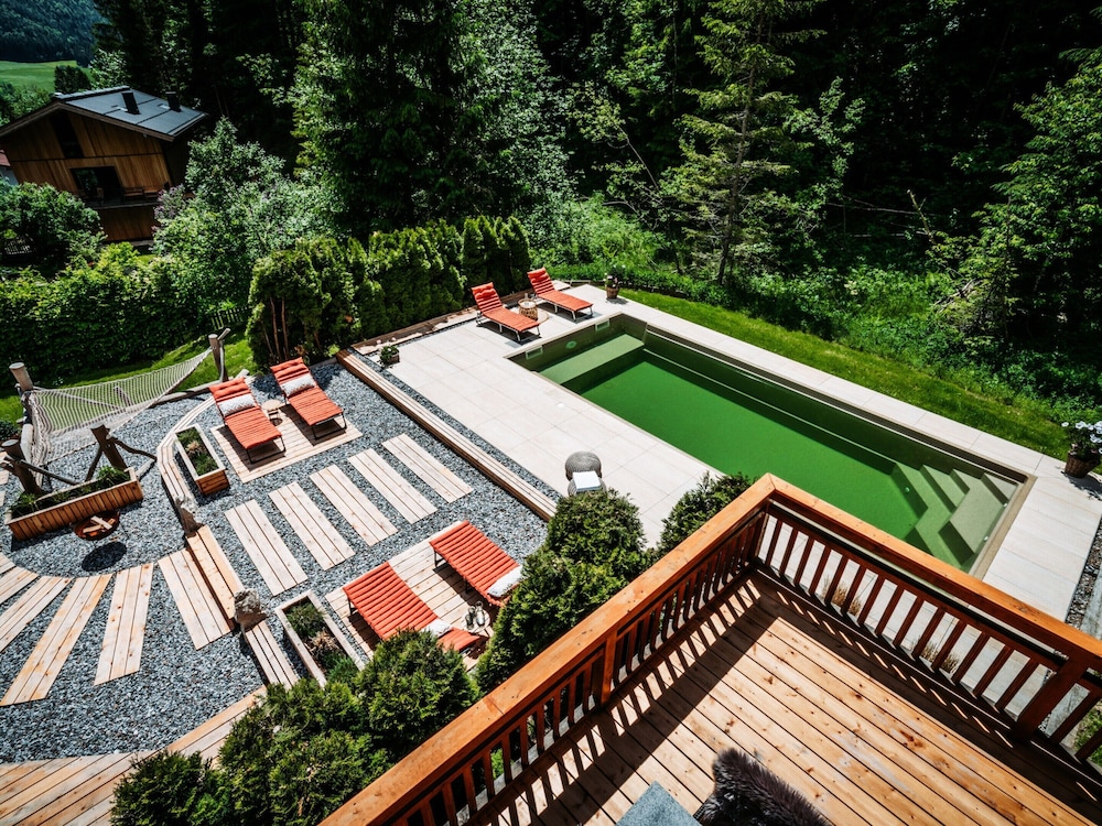 Hideway Chalet Gamsgluck With Pool and Sauna