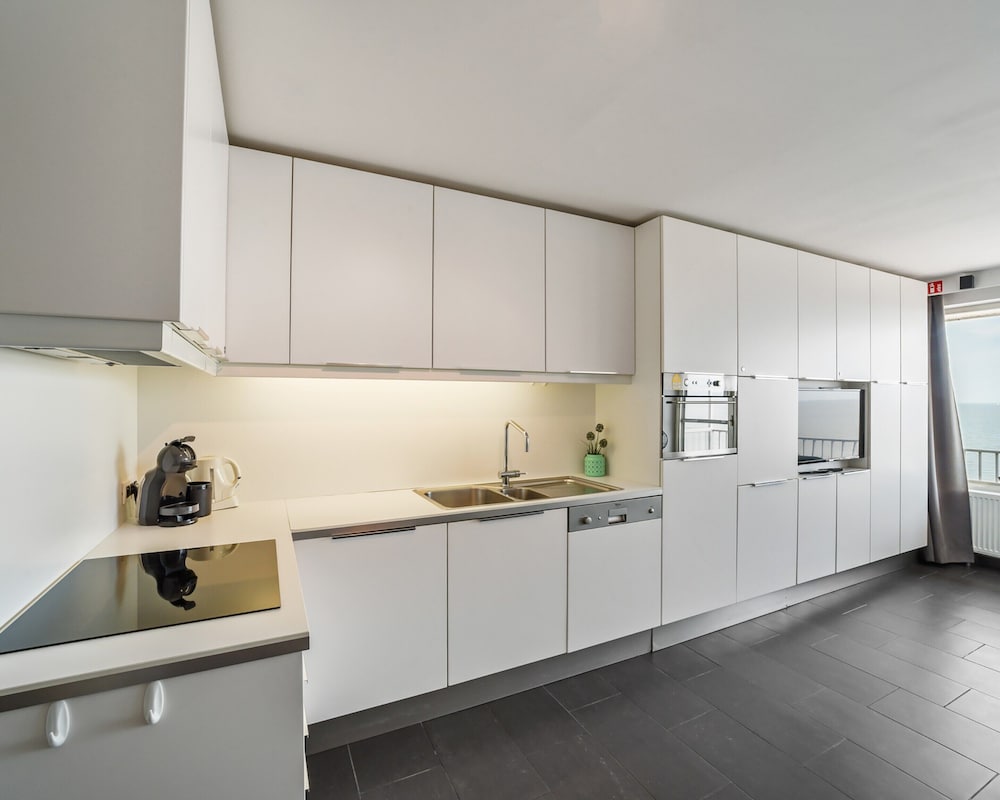 Spacious Studio With sea View