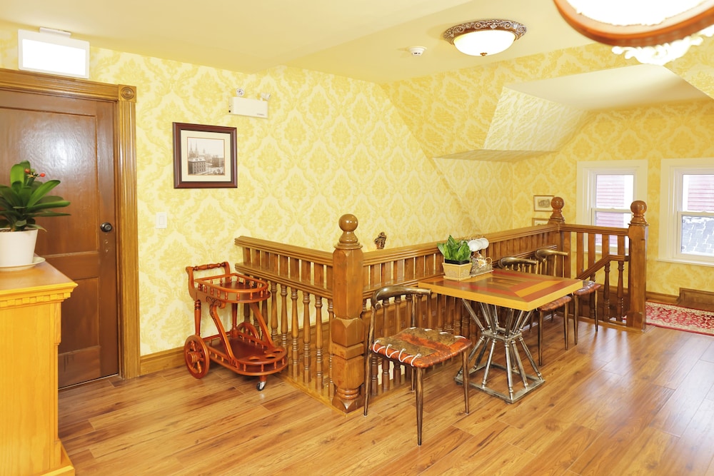Prince Inn
