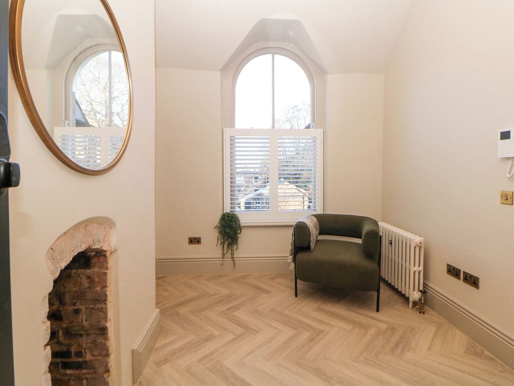 Chatsworth Suite