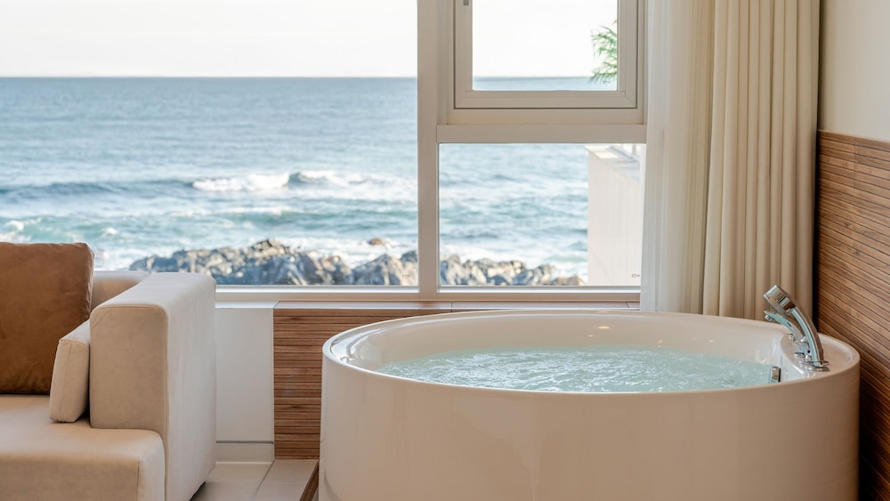 Donghae Badadam Ocean View Spa Pool Vill