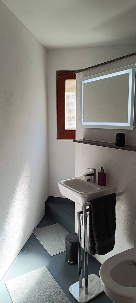 Room-cozy Room in Nagold With Private Fa