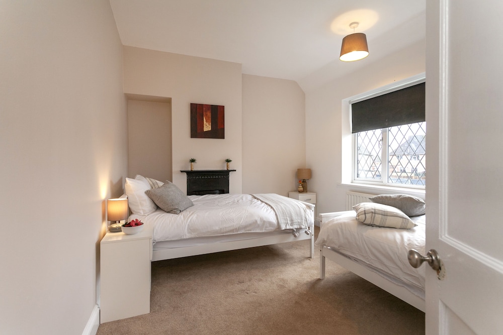 Astley 3 bedroom house