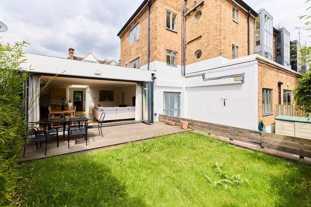 The Putney Wonder - Dazzling 3bdr Flat With Garden