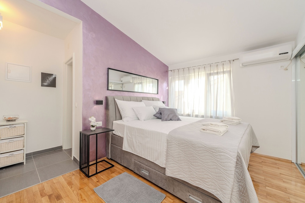 Apartments Grbic