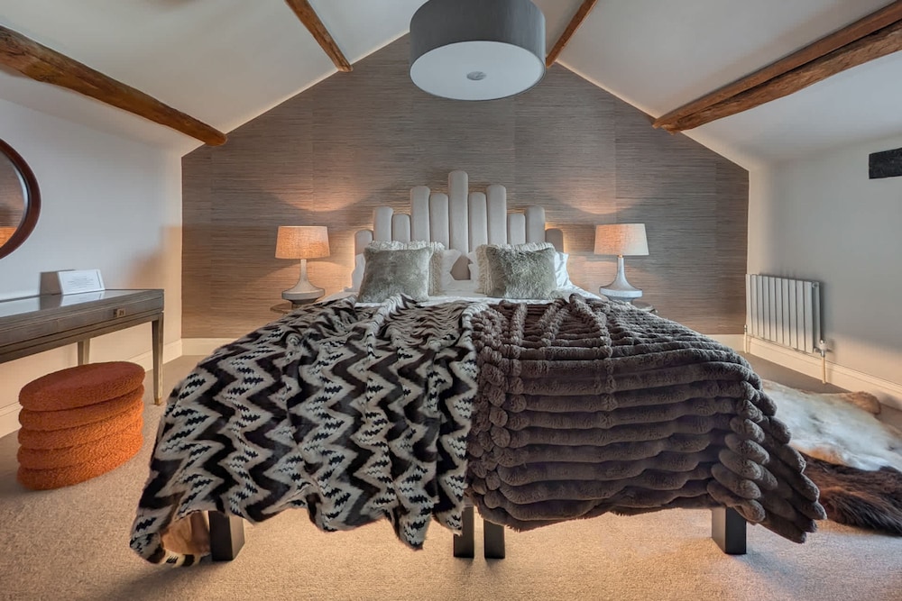 Wharton House Mews Retreat for two